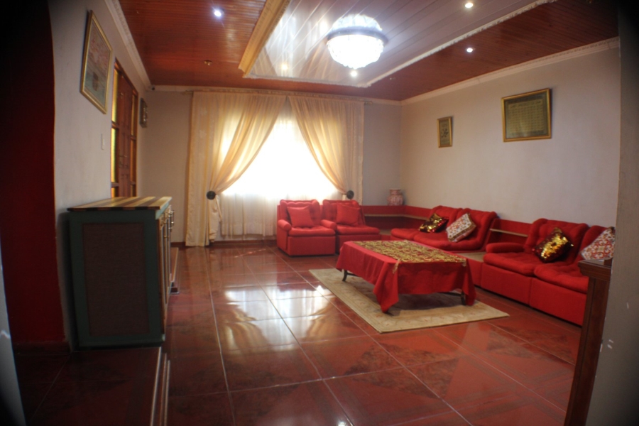 5 Bedroom Property for Sale in Mid Ennerdale Gauteng