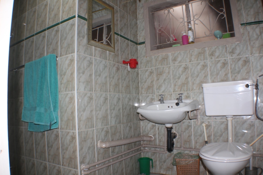 5 Bedroom Property for Sale in Mid Ennerdale Gauteng