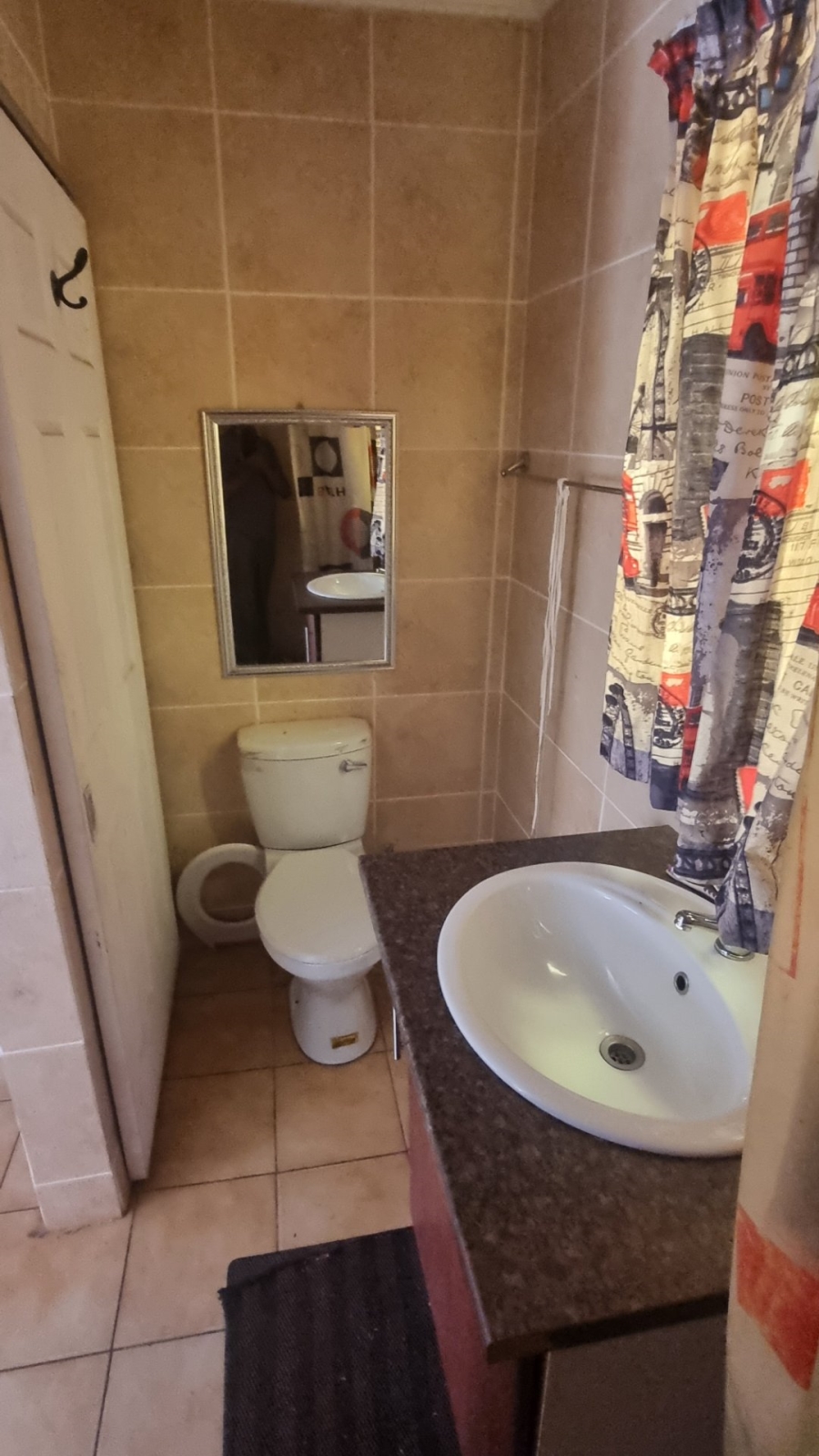 5 Bedroom Property for Sale in Mid Ennerdale Gauteng