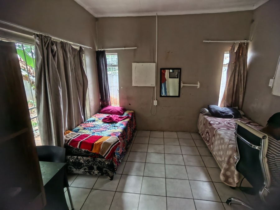 8 Bedroom Property for Sale in Westdene Gauteng