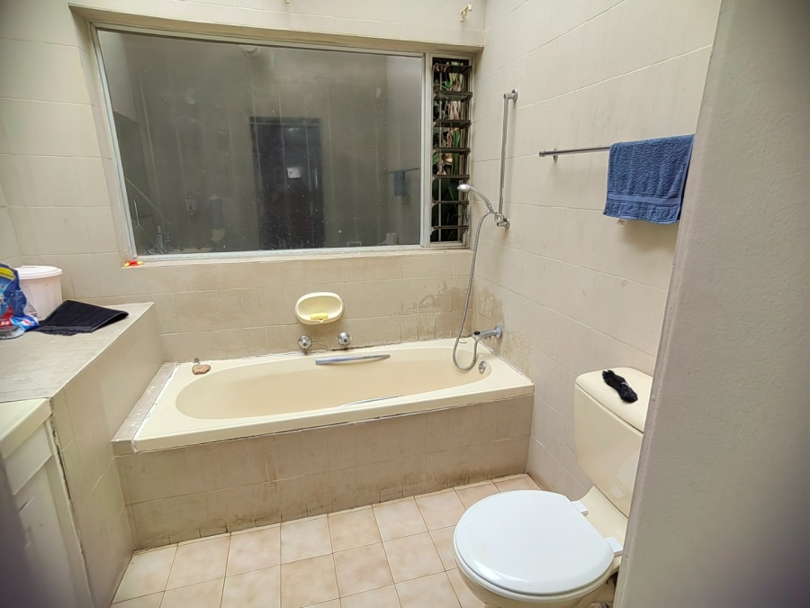 8 Bedroom Property for Sale in Westdene Gauteng