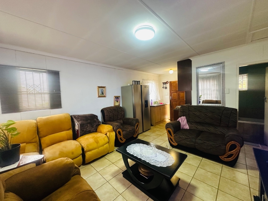 2 Bedroom Property for Sale in Cosmo City Gauteng