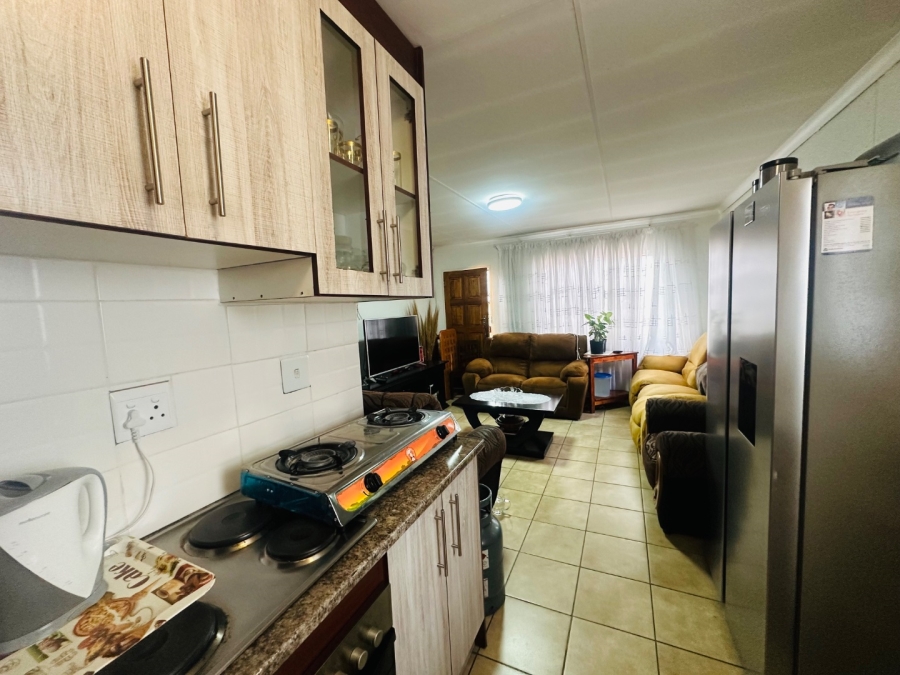 2 Bedroom Property for Sale in Cosmo City Gauteng
