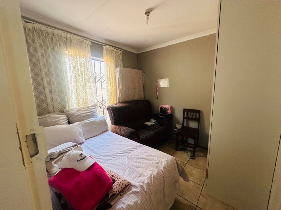 2 Bedroom Property for Sale in Cosmo City Gauteng