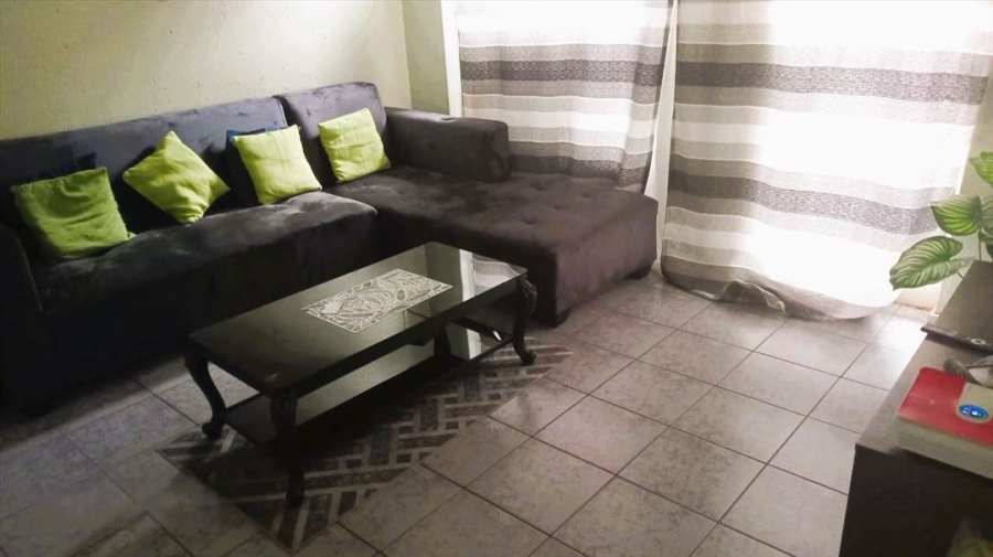 2 Bedroom Property for Sale in Birchleigh Gauteng