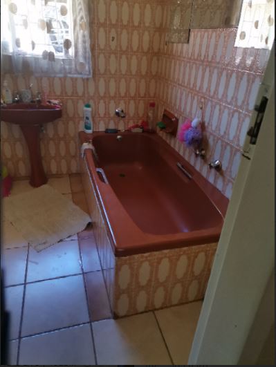 4 Bedroom Property for Sale in Norkem Park Gauteng