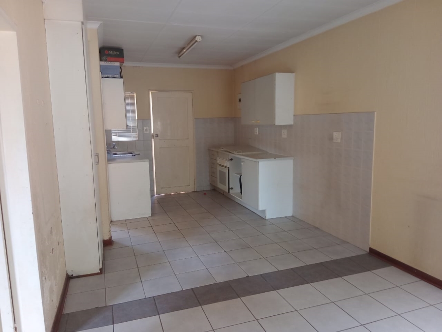 2 Bedroom Property for Sale in Erasmuskloof Gauteng