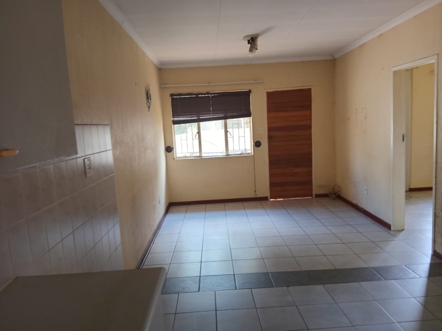 2 Bedroom Property for Sale in Erasmuskloof Gauteng