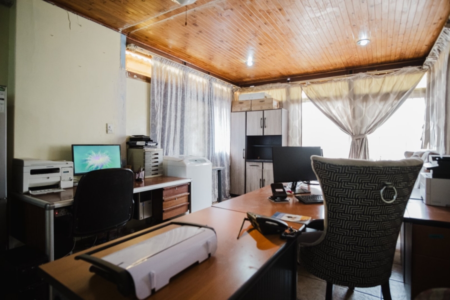3 Bedroom Property for Sale in Rosettenville Gauteng