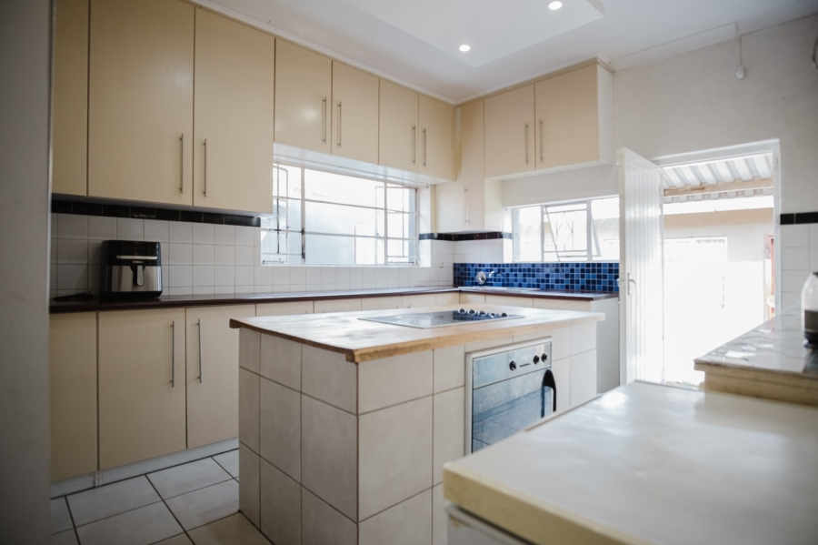3 Bedroom Property for Sale in Rosettenville Gauteng