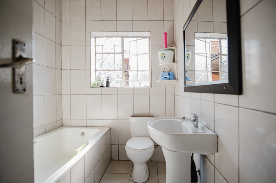 3 Bedroom Property for Sale in Rosettenville Gauteng