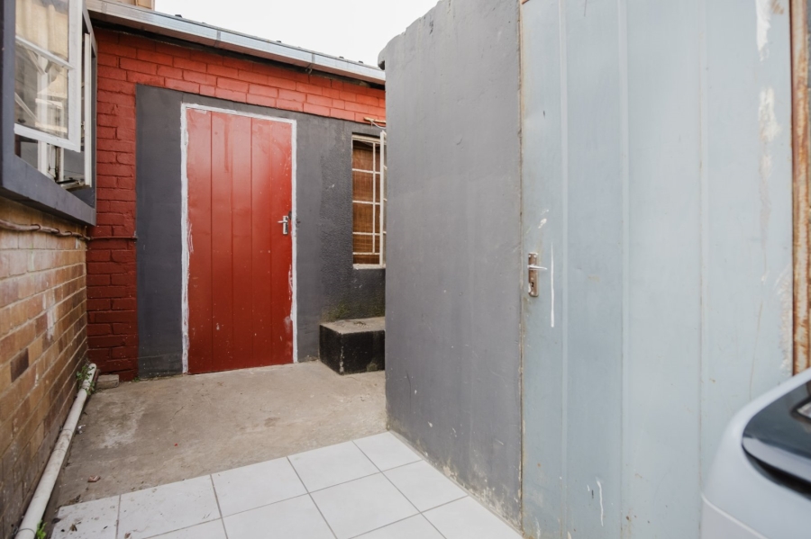 3 Bedroom Property for Sale in Rosettenville Gauteng