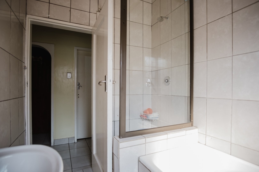 3 Bedroom Property for Sale in Rosettenville Gauteng