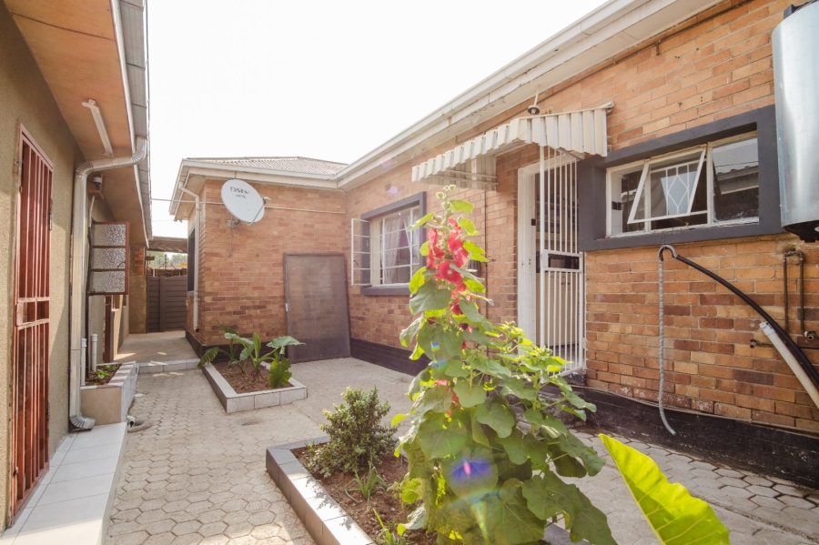 3 Bedroom Property for Sale in Rosettenville Gauteng