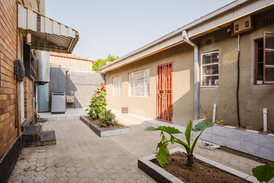 3 Bedroom Property for Sale in Rosettenville Gauteng