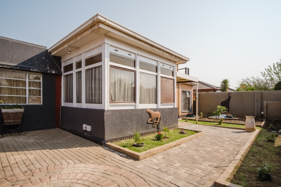 3 Bedroom Property for Sale in Rosettenville Gauteng