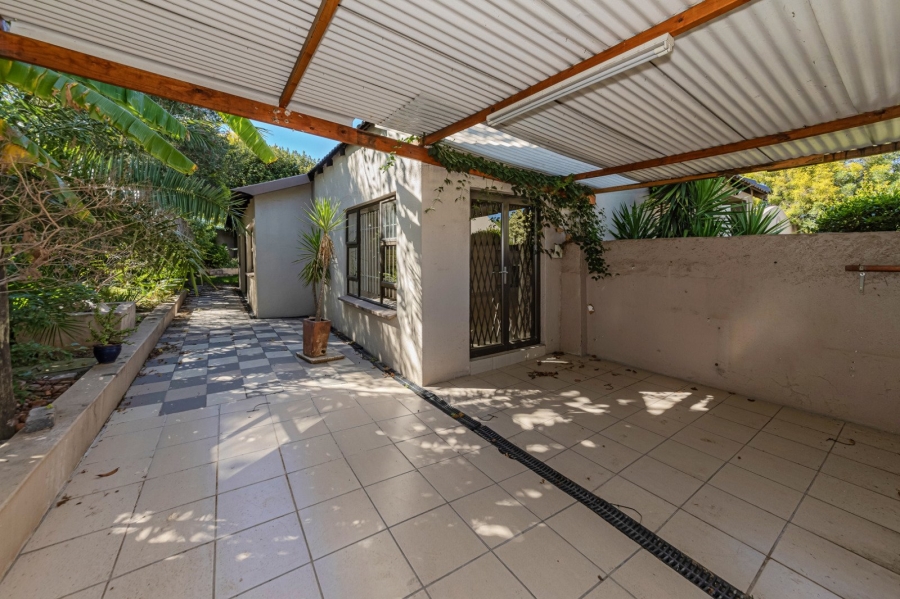 4 Bedroom Property for Sale in Douglasdale Gauteng