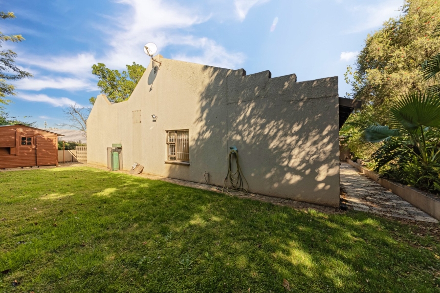 4 Bedroom Property for Sale in Douglasdale Gauteng