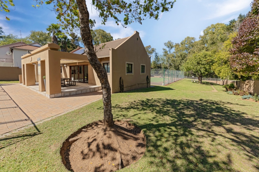 4 Bedroom Property for Sale in Douglasdale Gauteng