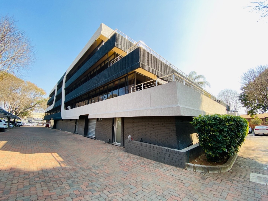 To Let commercial Property for Rent in Cresta Gauteng