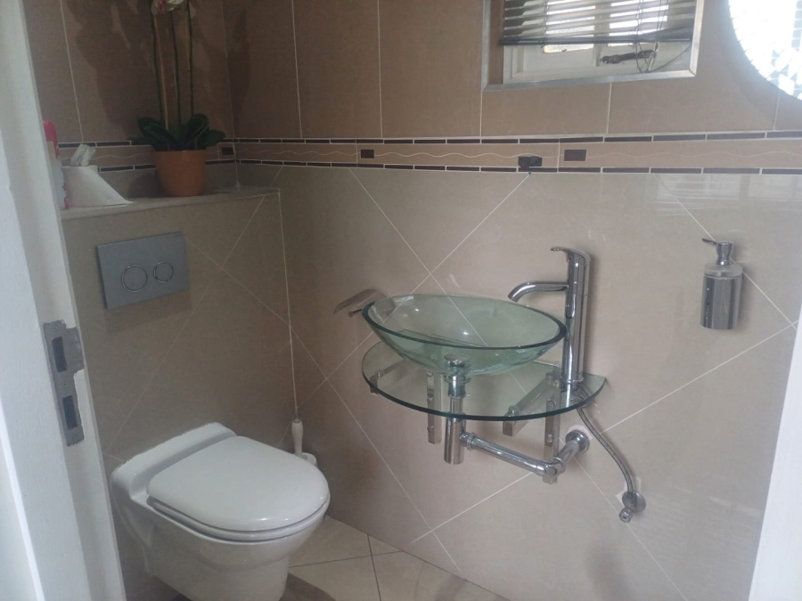 To Let commercial Property for Rent in Menlo Park Gauteng
