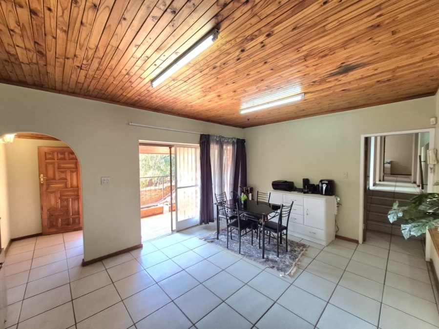 3 Bedroom Property for Sale in Garsfontein Gauteng