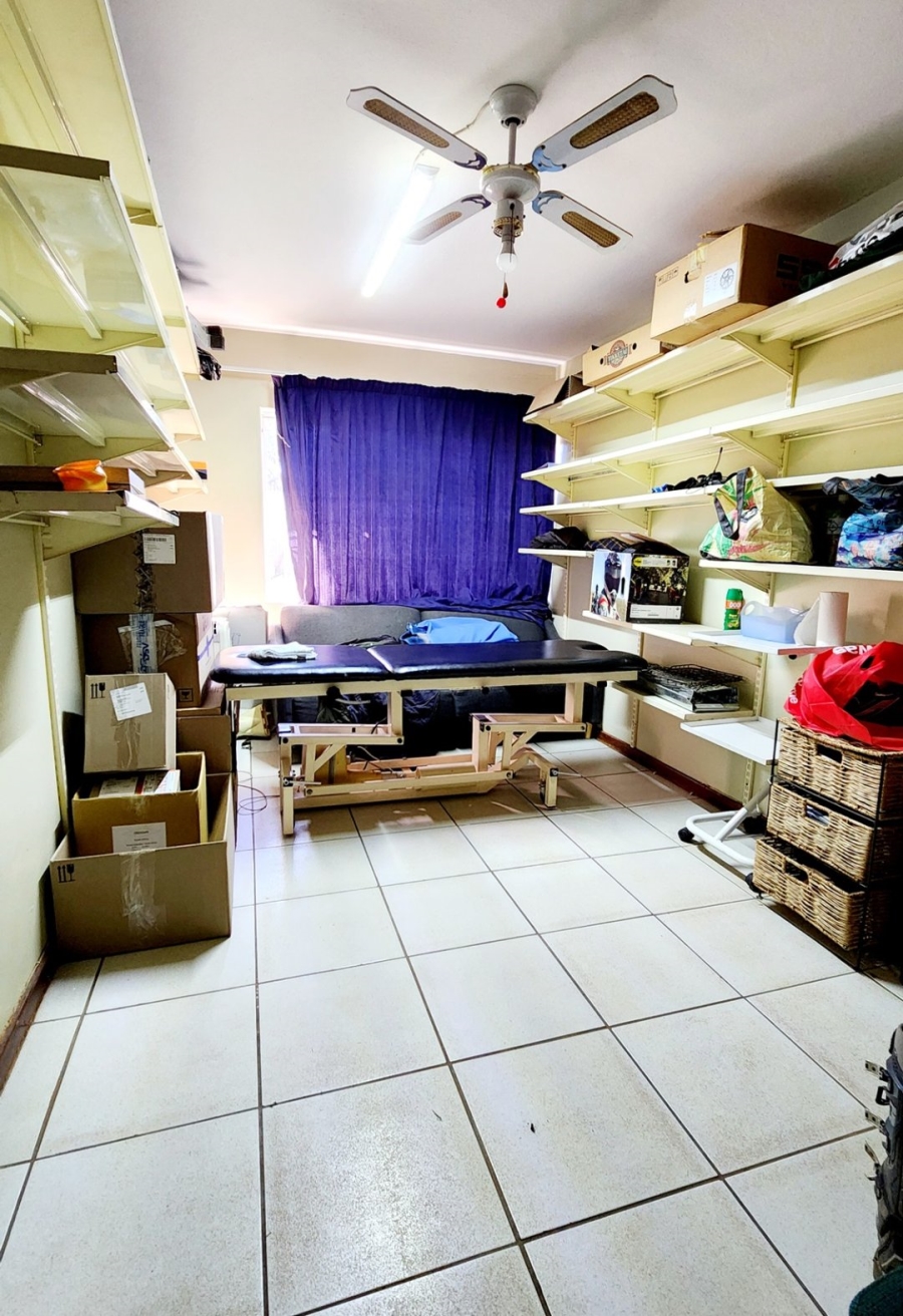 3 Bedroom Property for Sale in Garsfontein Gauteng