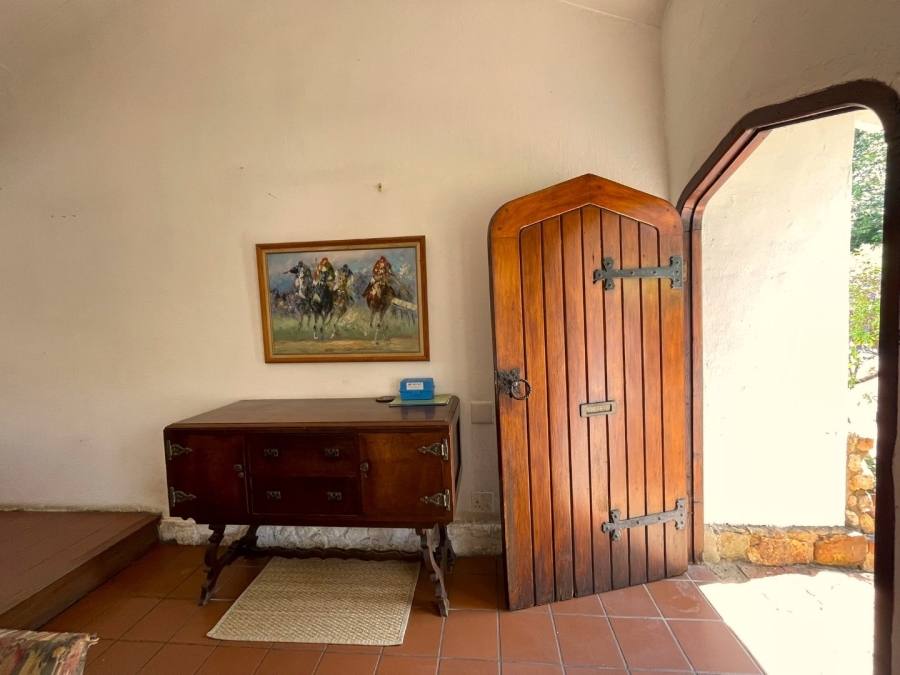 5 Bedroom Property for Sale in Thatchfield Close Gauteng