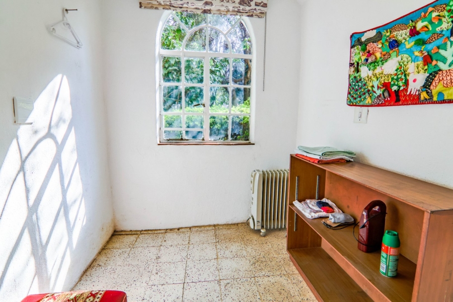 5 Bedroom Property for Sale in Thatchfield Close Gauteng