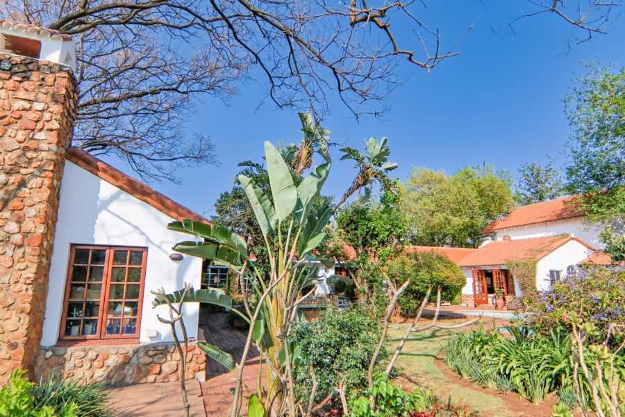 5 Bedroom Property for Sale in Thatchfield Close Gauteng