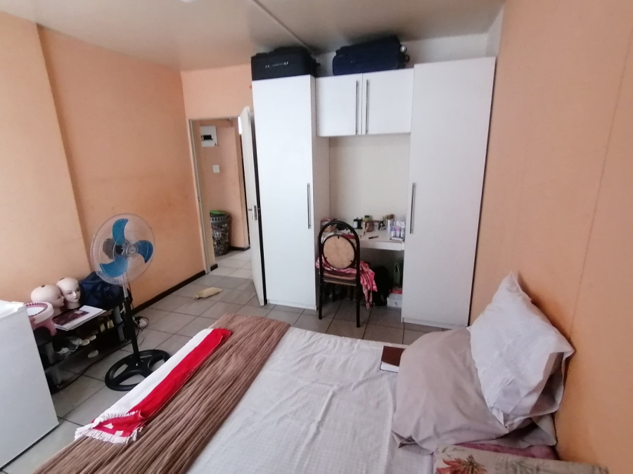 2 Bedroom Property for Sale in Muckleneuk Gauteng