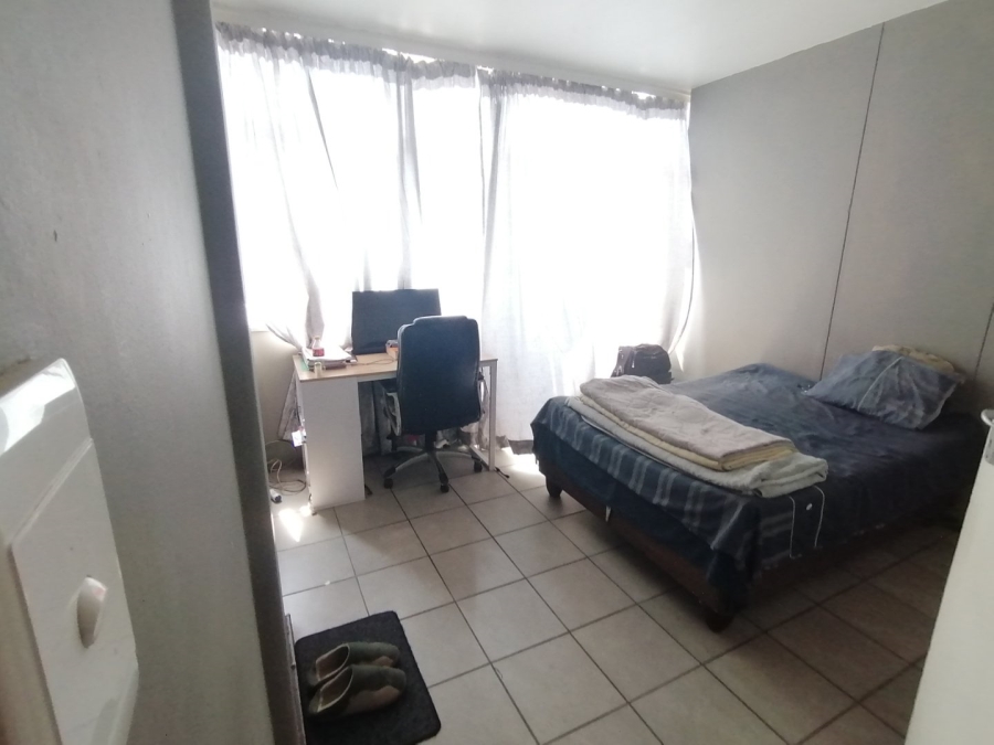 2 Bedroom Property for Sale in Muckleneuk Gauteng