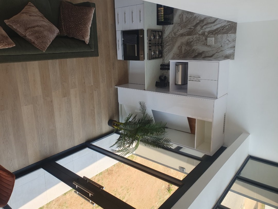  Bedroom Property for Sale in Nooitgedacht 471 Gauteng