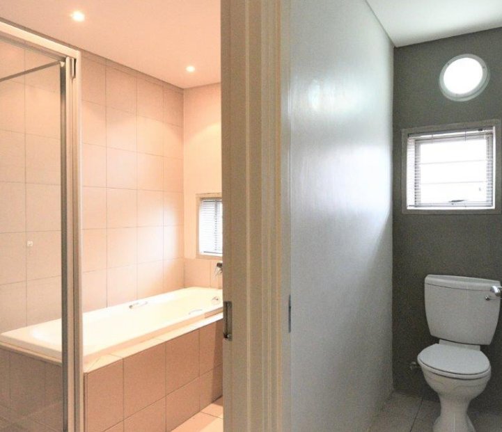 2 Bedroom Property for Sale in Hatfield Gauteng