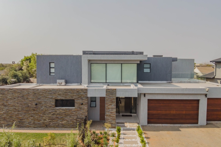 5 Bedroom Property for Sale in Serengeti Lifestyle Estate Gauteng