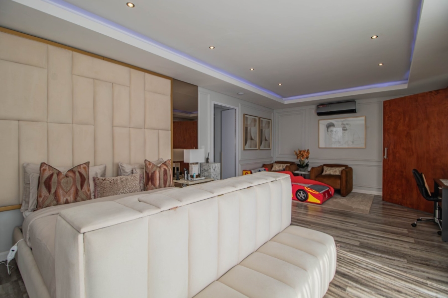 5 Bedroom Property for Sale in Serengeti Lifestyle Estate Gauteng