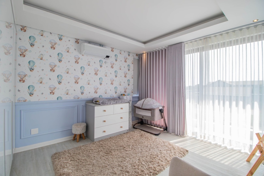 5 Bedroom Property for Sale in Serengeti Lifestyle Estate Gauteng
