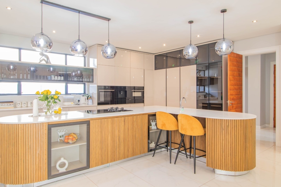 5 Bedroom Property for Sale in Serengeti Lifestyle Estate Gauteng