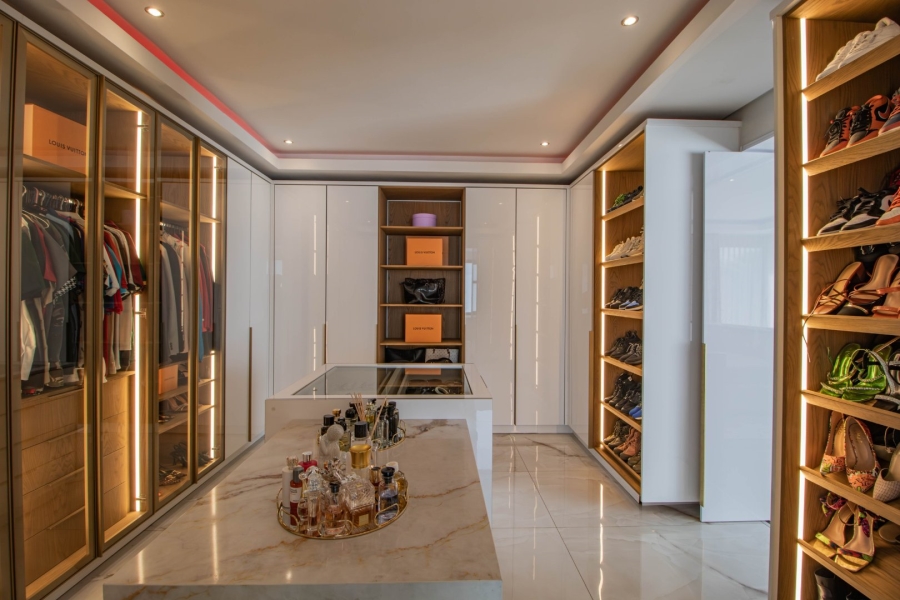 5 Bedroom Property for Sale in Serengeti Lifestyle Estate Gauteng