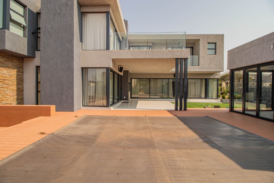 5 Bedroom Property for Sale in Serengeti Lifestyle Estate Gauteng