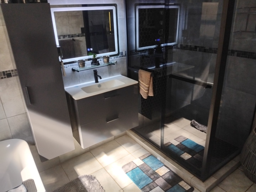 3 Bedroom Property for Sale in Gerdview Gauteng