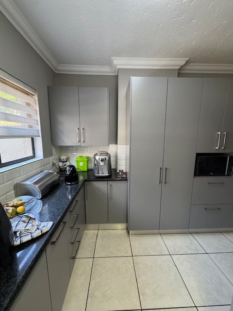 4 Bedroom Property for Sale in Midstream Estate Gauteng