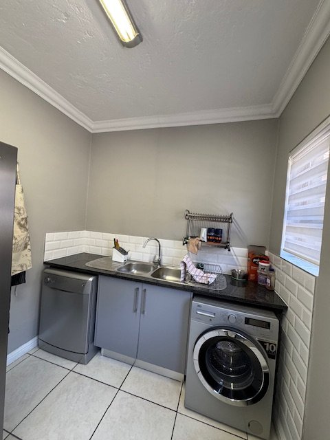 4 Bedroom Property for Sale in Midstream Estate Gauteng