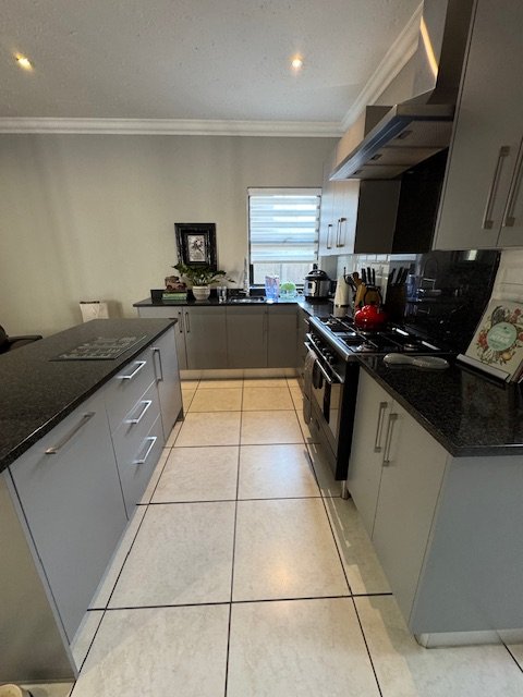 4 Bedroom Property for Sale in Midstream Estate Gauteng