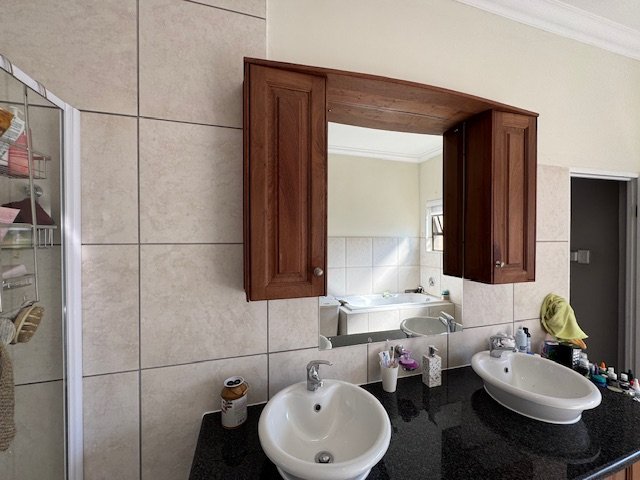 4 Bedroom Property for Sale in Midstream Estate Gauteng