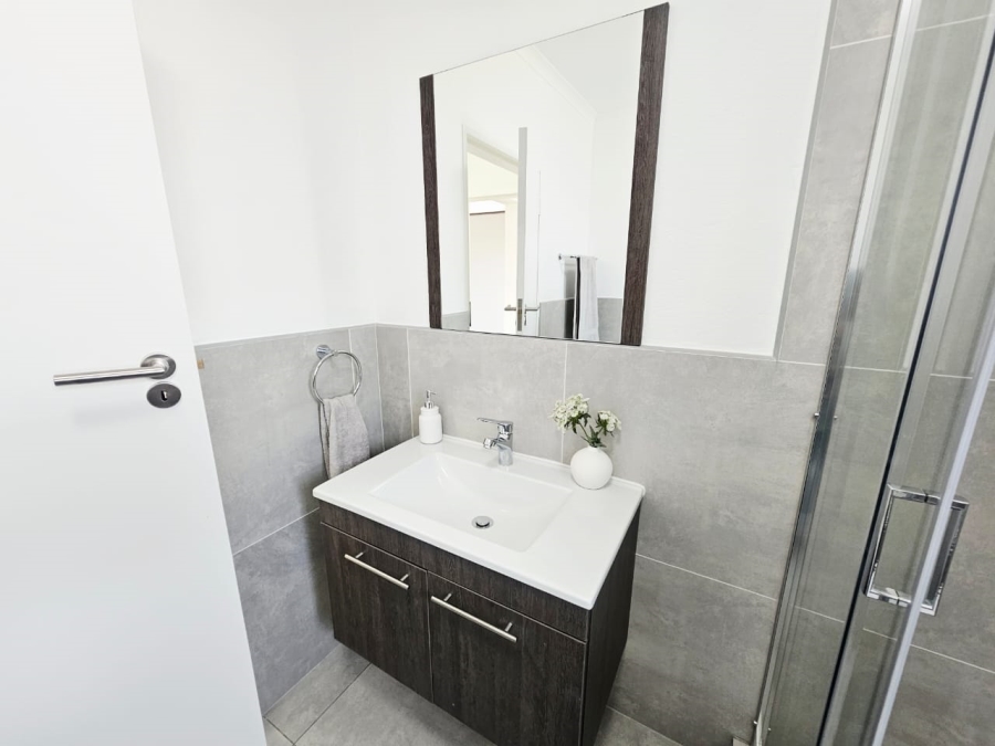 3 Bedroom Property for Sale in Noordhang Gauteng
