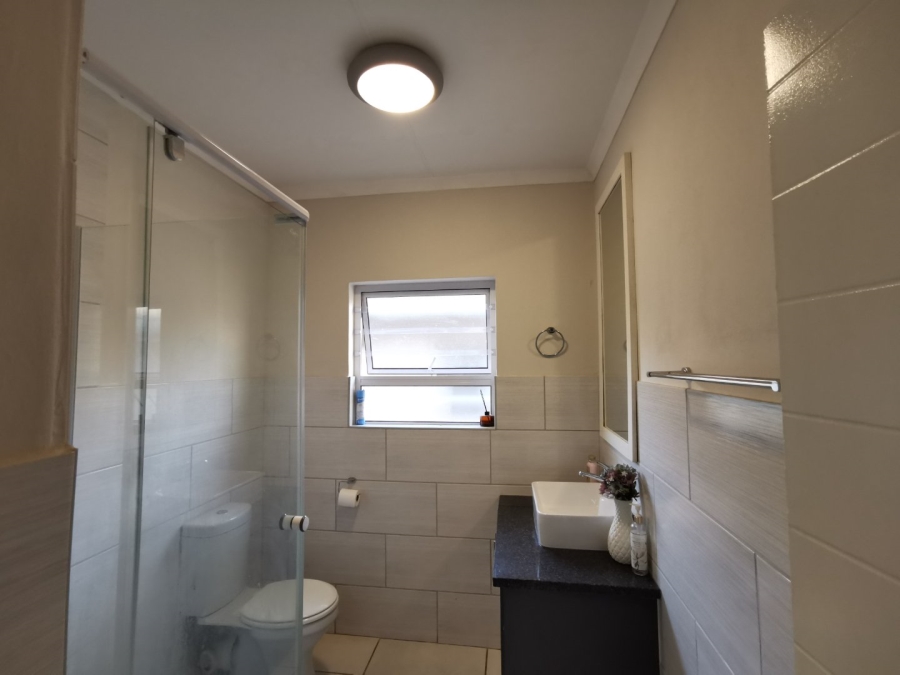 To Let 3 Bedroom Property for Rent in North Riding Gauteng