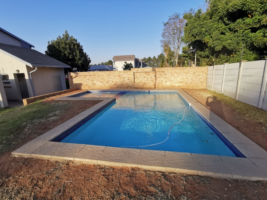 To Let 3 Bedroom Property for Rent in North Riding Gauteng