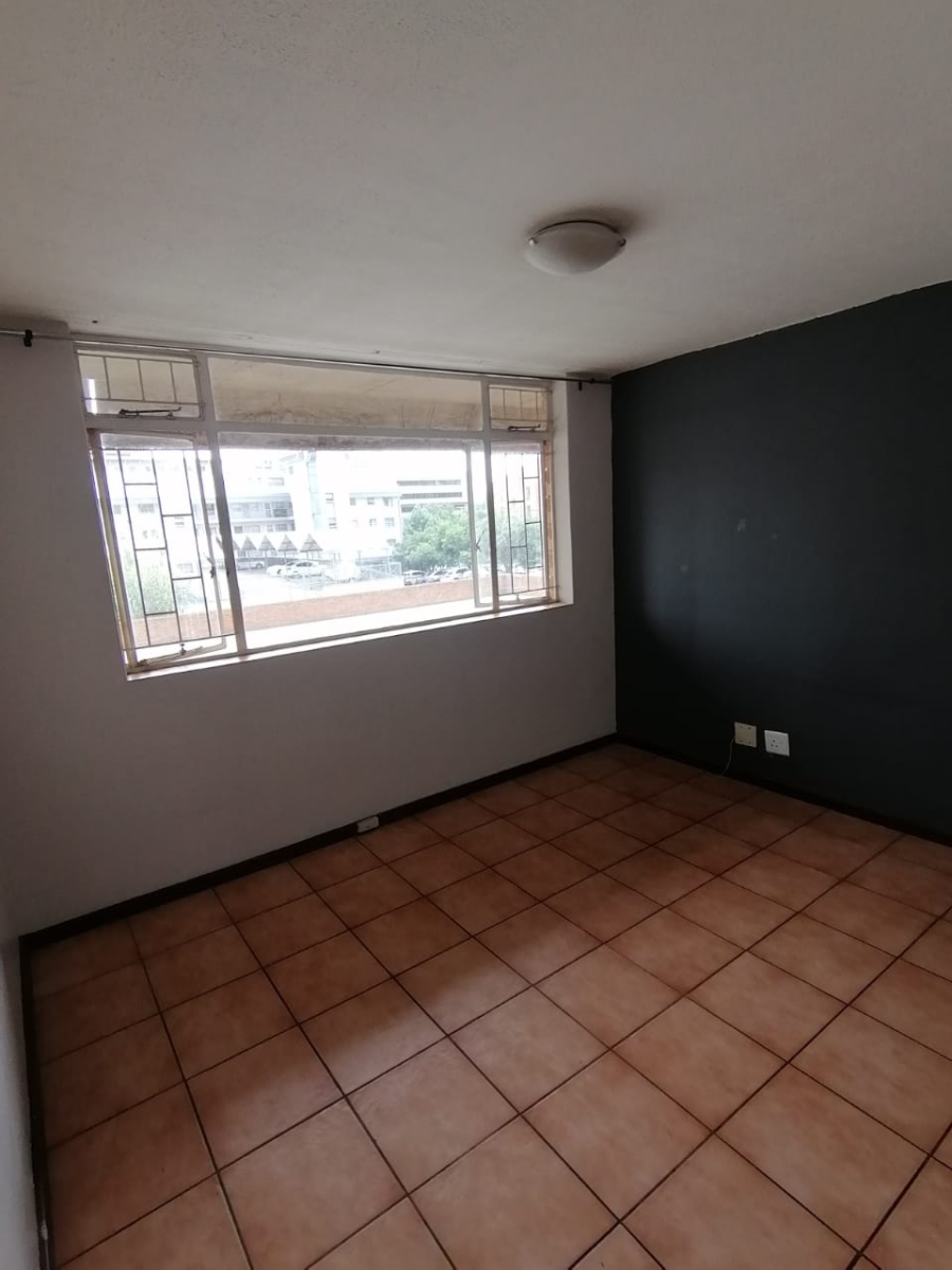1 Bedroom Property for Sale in Hatfield Gauteng