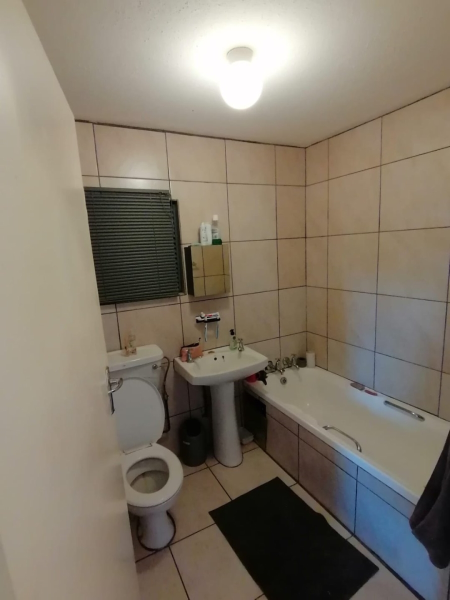 1 Bedroom Property for Sale in Hatfield Gauteng